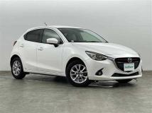 2014 Mazda Demio
