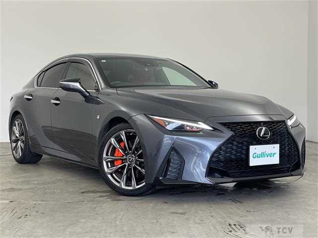 2021 Lexus IS