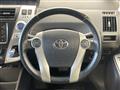 2013 Toyota PRIUS α