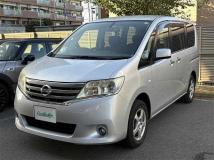 2011 Nissan Serena