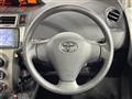2011 Toyota Vitz