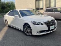 2013 Toyota Crown Majesta