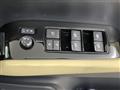 2017 Toyota Alphard Hybrid