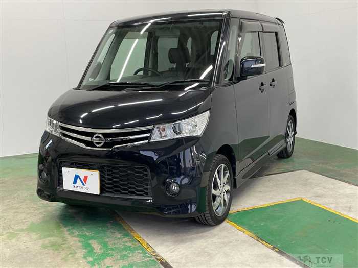 2010 Nissan ROOX