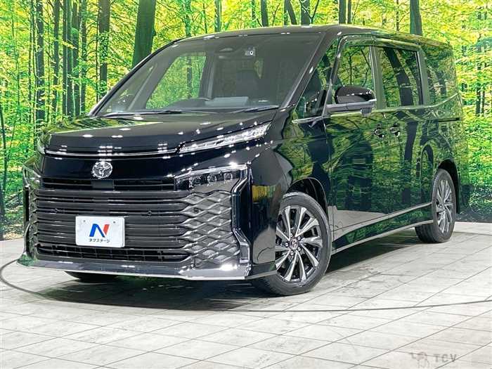 2023 Toyota Voxy