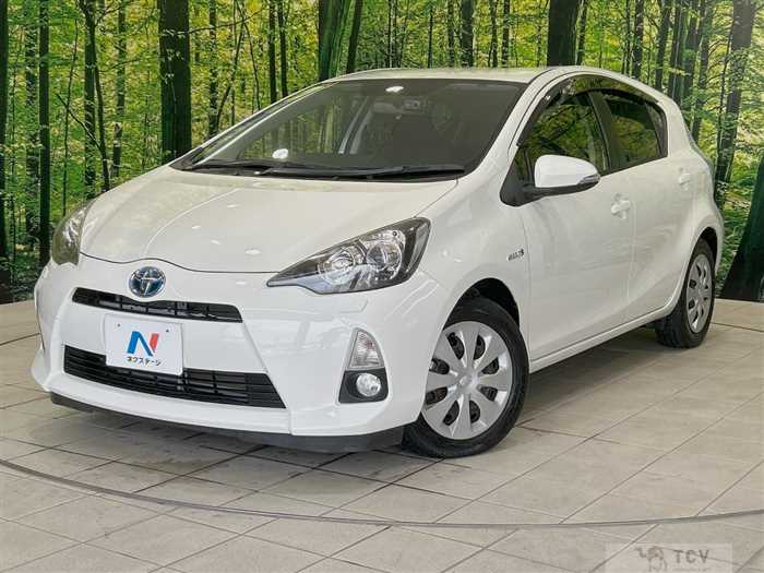 2013 Toyota AQUA