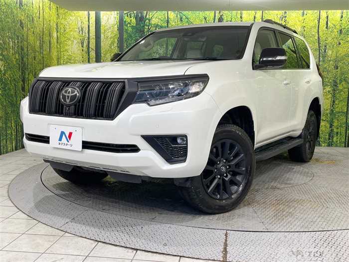 2023 Toyota Land Cruiser Prado