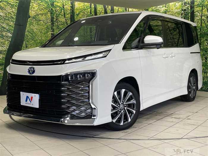 2023 Toyota Voxy