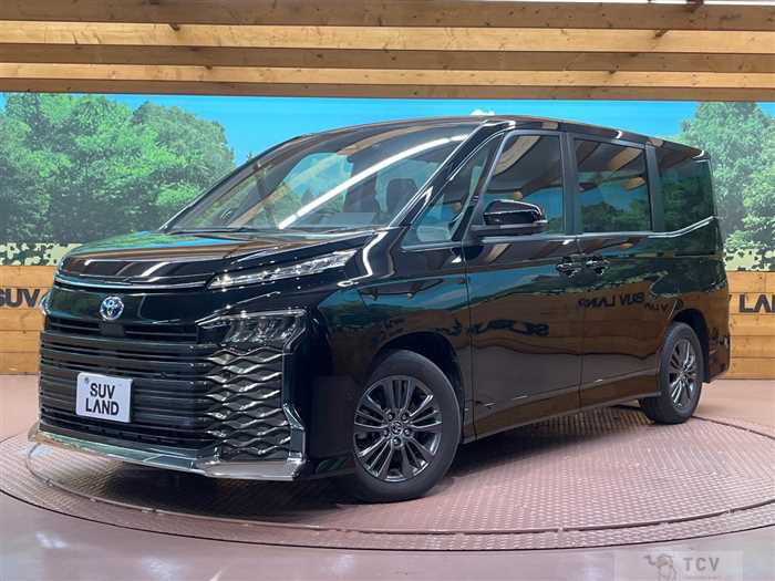 2022 Toyota Voxy