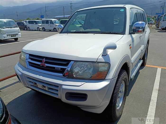 1999 Mitsubishi Pajero