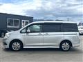 2010 Honda Step WGN