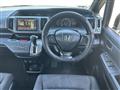 2012 Honda Step WGN