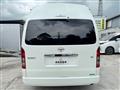 2024 Toyota Hiace Commuter