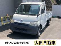 2009 Toyota Liteace Truck