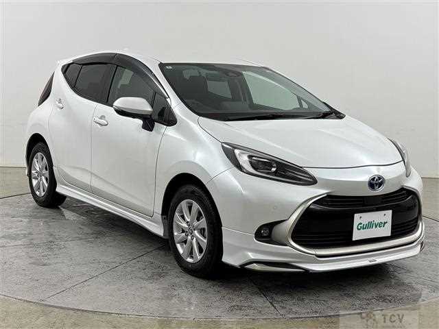 2024 Toyota AQUA
