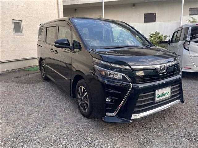 2017 Toyota Voxy