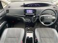 2013 Toyota Estima