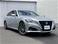 2019 Toyota Crown Hybrid