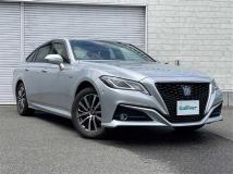 2019 Toyota Crown Hybrid