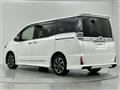 2017 Toyota Voxy