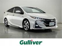 2019 Toyota Prius PHV