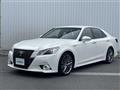 2013 Toyota Crown Hybrid