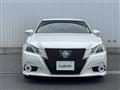 2013 Toyota Crown Hybrid