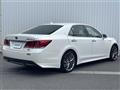 2013 Toyota Crown Hybrid