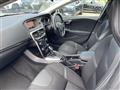 2018 Volvo V40