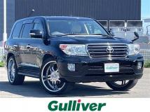 2013 Toyota Land Cruiser