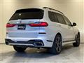 2022 BMW X7