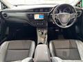 2016 Toyota Auris