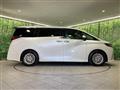 2025 Toyota Alphard Hybrid