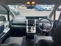 2010 Toyota Noah