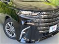 2024 Toyota Alphard Hybrid