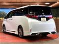 2025 Toyota Alphard Hybrid