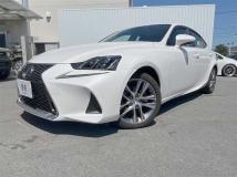 2020 Lexus IS