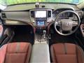 2013 Toyota Crown Hybrid
