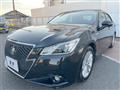 2014 Toyota Crown Hybrid