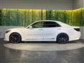 2015 Toyota Crown Hybrid
