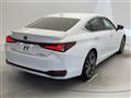 2020 Lexus ES
