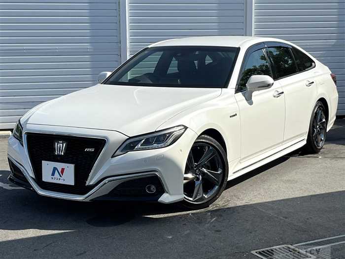 2018 Toyota Crown Hybrid