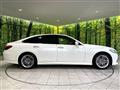 2019 Toyota Crown Hybrid