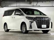 2022 Toyota Alphard Hybrid