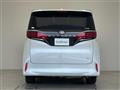 2024 Toyota Alphard Hybrid