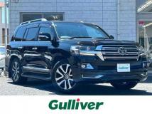 2016 Toyota Land Cruiser