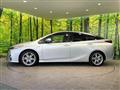 2017 Toyota Prius PHV
