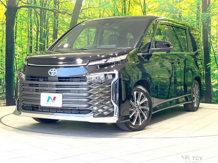2023 Toyota Voxy