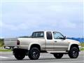 2004 Toyota Hilux