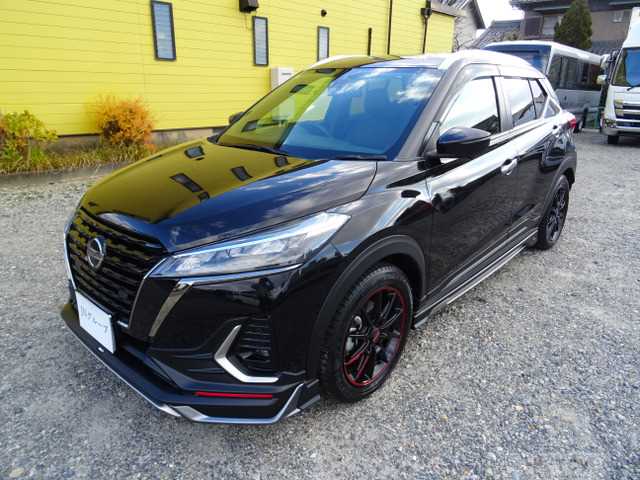 2024 Nissan KIX